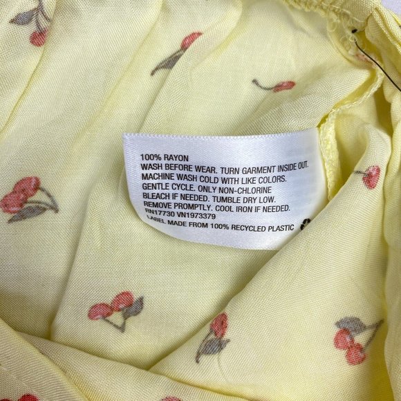 NWT Cherry Print Wrap Skirt Art Class Girls XXL (18) or Womens S/M Fruit Yellow - Picture 5 of 6